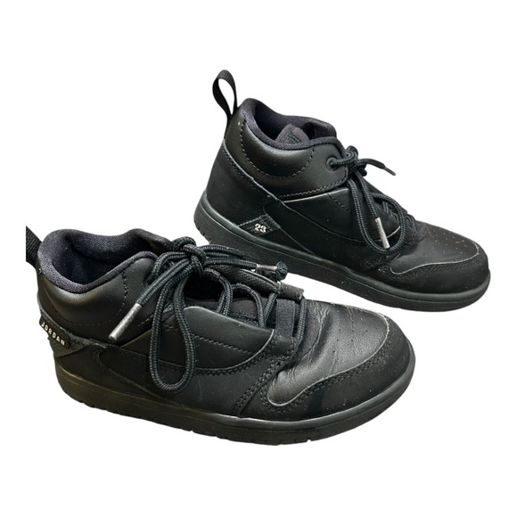 Jordan Fadeaway Little Kids Size 13C Black Preowned Excellent Condition - Picture 4 of 12